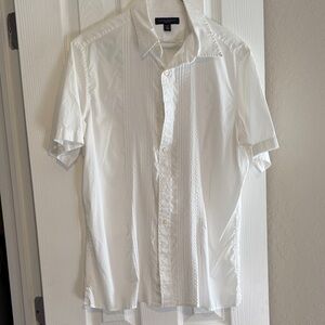 Banana Republic White Short-Sleeve Button-Down Shirt M 15-15.5 neck